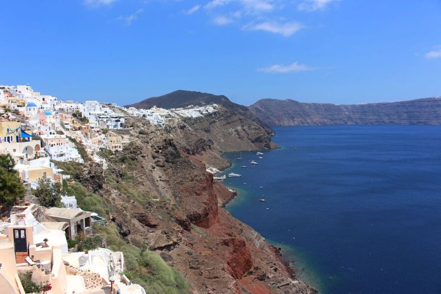 1-Day Boat Trip: Santorini Volcano, Thirassia & Oia Sunset - Thirassia: what this island adds beyond Santorini main views