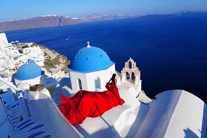 1-Hour Flying Dress Photoshoot, Instagram spots - The Photo Package: 20 Edited Images Plus What Happens During the Shoot