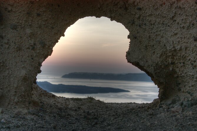 24h Luxury Santorini Transfer or Arrival or Departure one way - Timing and the Santorini Hours: Picking the Right Moment