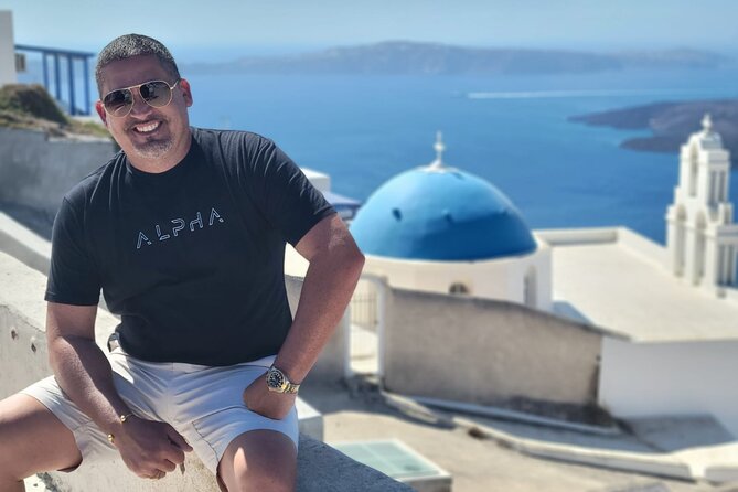 4 hrs PRIVATE island tour and photos, Oia and Blue domes - Stop 2: Imerovigli’s high views of the caldera