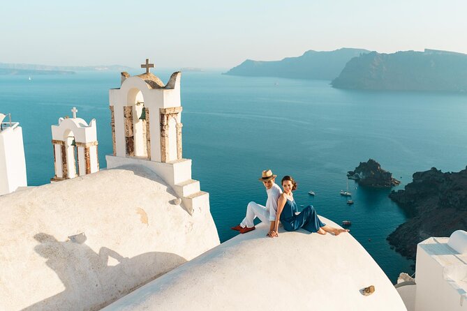 5-hour Private Guided Tour of Santorini - Red Beach in 15 Minutes: The Famous Color Hit