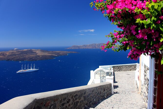 5 Hour Santorini Shore Excursion for Cruise Passengers - Perivolos black-sand beach: swim time and how to plan lunch expectations
