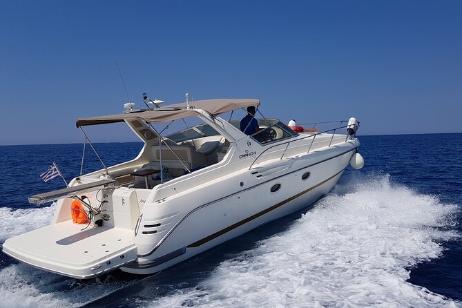 5 Hours Santorini Private Luxury Cruise with BBQ and Drinks - A private Santorini cruise in 5 hours: what you really get