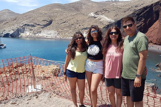 5 Hours Santorini Sightseeing Roundtrip - Oia’s main street and the photo stops that matter most