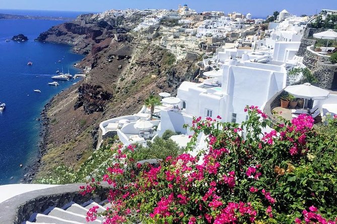 6-Hour Private Best of Santorini Experience - Akrotiri and Red Beach: the volcanic color show