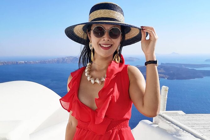 6hr PRIVATE Santorini Tour, All Must-see Places plus photos. - Fira: The Capital for Views, Shops, and Cliffside Cafés