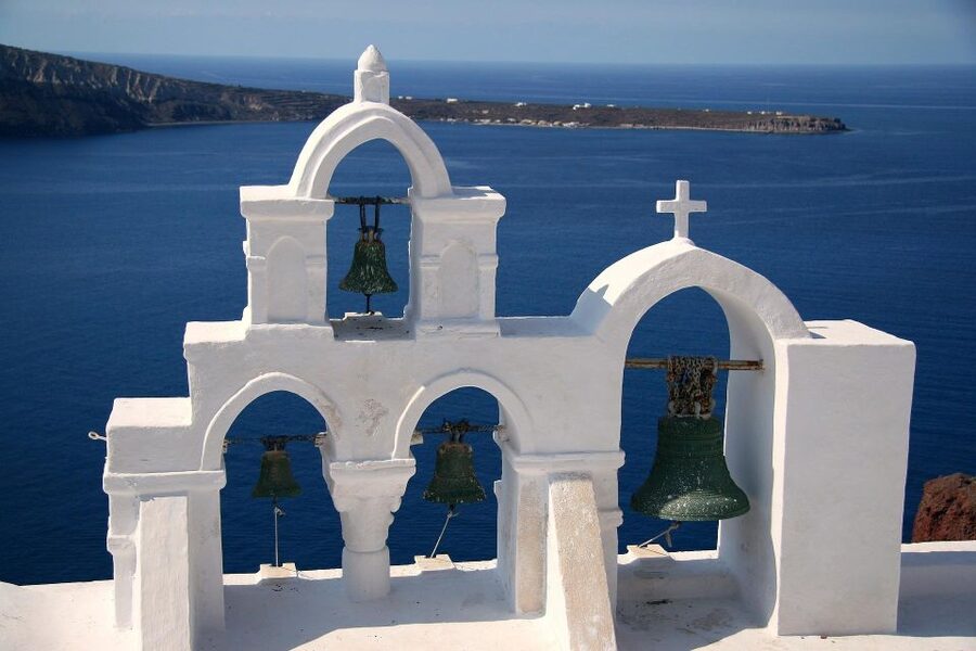 Agios Nikolaos-Elounda-Ierapetra: Santorini Day Tour Cruise - Fast Ferry Crossing From Heraklion Port: Speed vs. Comfort