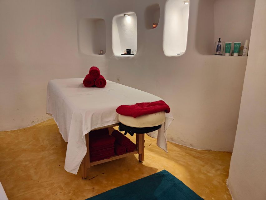 Akrotiri: Aromatherapy Couples Massage - Price and value: what $247 for two really buys
