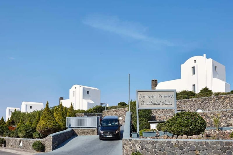 Akrotiri: Aromatherapy Couples Massage - The massage team, gender requests, and how to avoid surprises