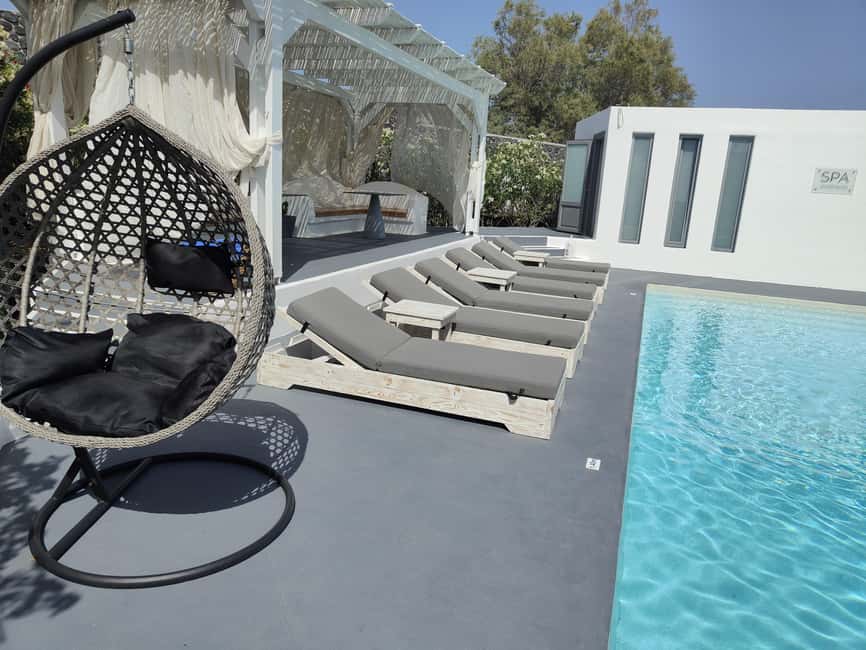 Akrotiri:Departure Day Spa Experience Couples Massage & Pool - Pool Time Without the Airport Rush
