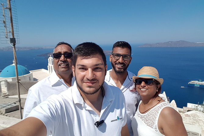 Best of Santorini Customized Private Tour - Choosing your route: Oia, then villages, then beaches (or swap it)