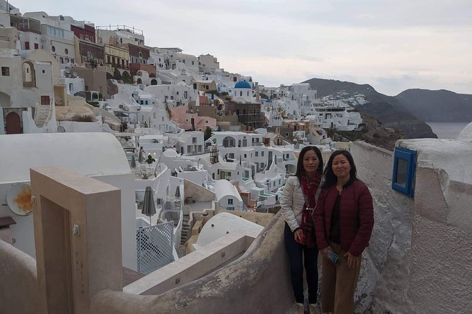 Best of Santorini Highlights Private 5 Hours Tour - Stop 2: Firostefani and the Blue-Domed Church Icon