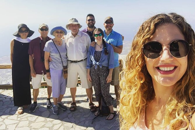 Best of Santorini Sightseeing Guided Tour 5h - Guides who keep the day smooth: Constantine and Rafael