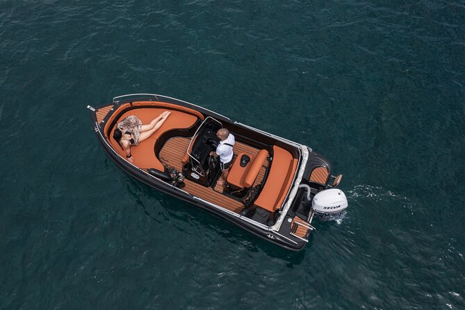 Boat Rental in Santorini License Free - A 10-Hour License-Free Private Boat Day From Vlichada