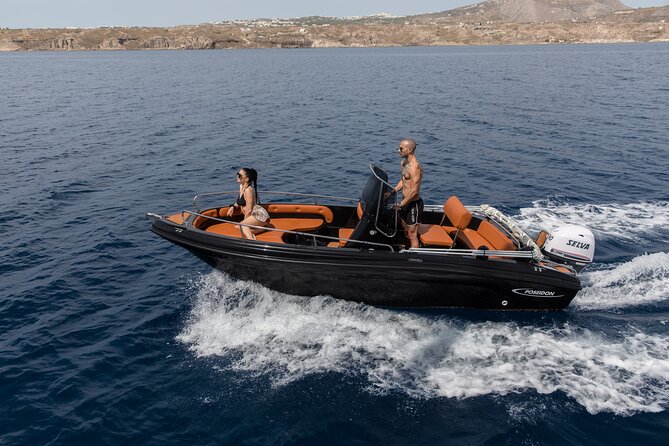 Boat Rental in Santorini License Free - On-Board Comfort: Snacks, Ice, and Keeping the Day Easy