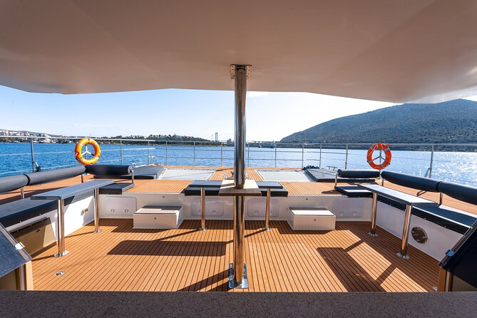 Comfort Max Catamaran Caldera Cruise with BBQ and Drinks - From Ammoudi Bay: The Cruise Starts Like You Mean It