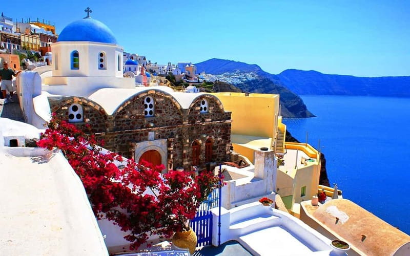 Crete: Santorini Day Trip with Fast Ferry Cruise - Heraklion pickup and the 8:00 ferry rhythm