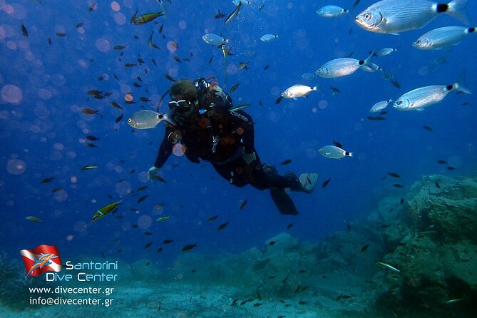 Discover Scuba Diving in the Caldera of the Volcano in Santorini - The Caldera Beach setting: starting inside Santorini’s crater