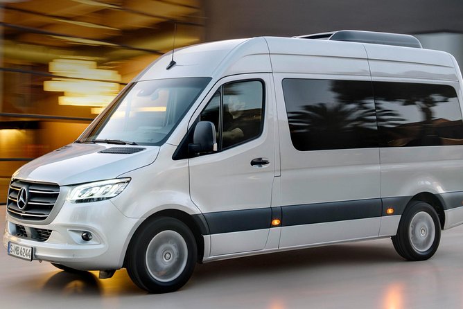 Economy Departure Transfers To Santorini Airport - A Practical Santorini Airport Transfer Built for JTR Departures