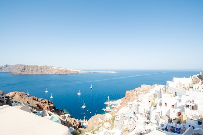 Enjoy the best of Santorini with our Private Tour! - Stop 2: Pyrgos Kallistis, medieval streets with breathing room