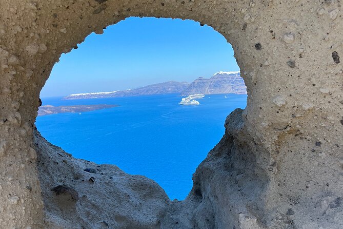 Exclusive Shore Excursion : Scenic Santorini, Shopping & Winery - A 4-hour private Santorini plan that works when time is short