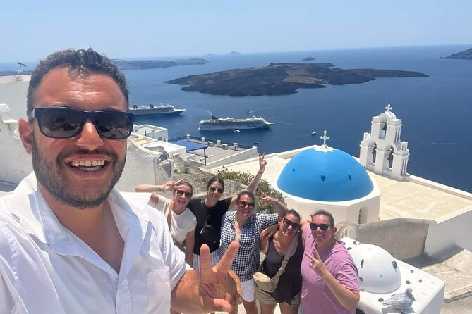 Explore Santorini in 3 hours With a Local Guide - Why this 3-hour Santorini loop is such a smart first-timer plan