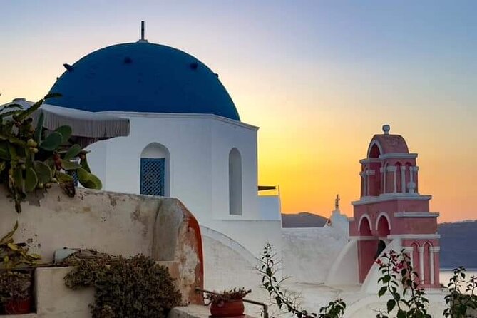 Explore Santorini in 3 hours With a Local Guide - Pickup and comfort details that keep the day from feeling like work