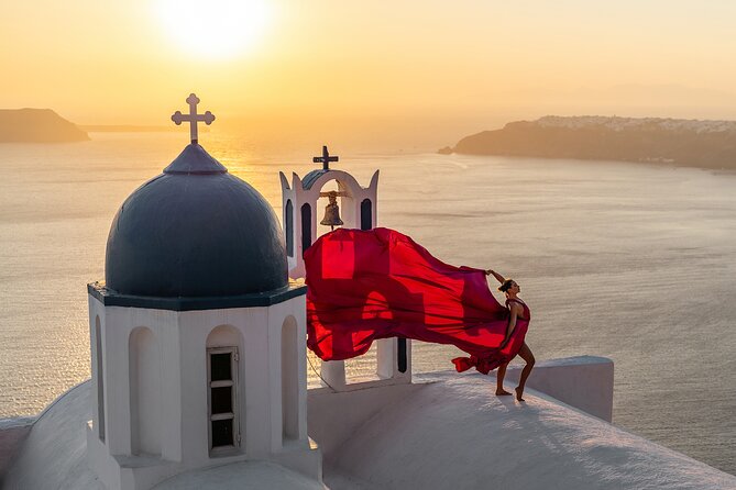 Flying Dress Photoshoot in Santorini by Flying Dress Photo © - Key things I’d bank on before you book