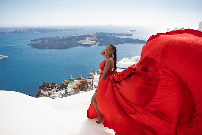 Flying Dress Photoshoot Tour in Santorini & Pick up - Your Photos: 250 Shots, Edited and Unedited, Sent by Email