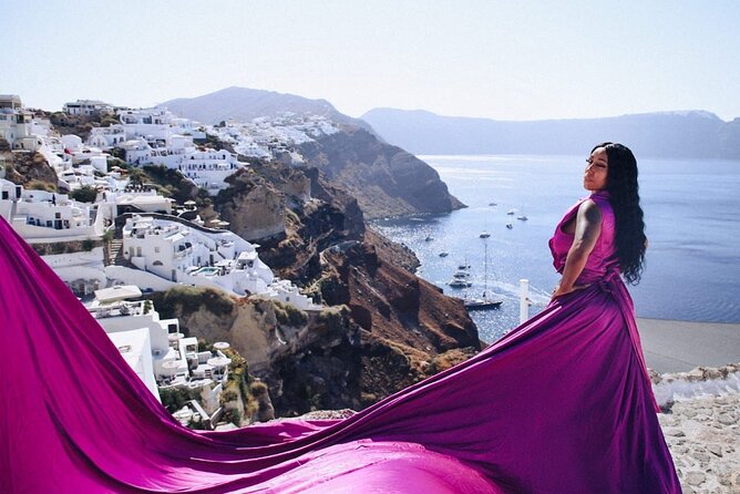 Flying Dress Santorini Photoshoot - Key highlights that make this worth your hour
