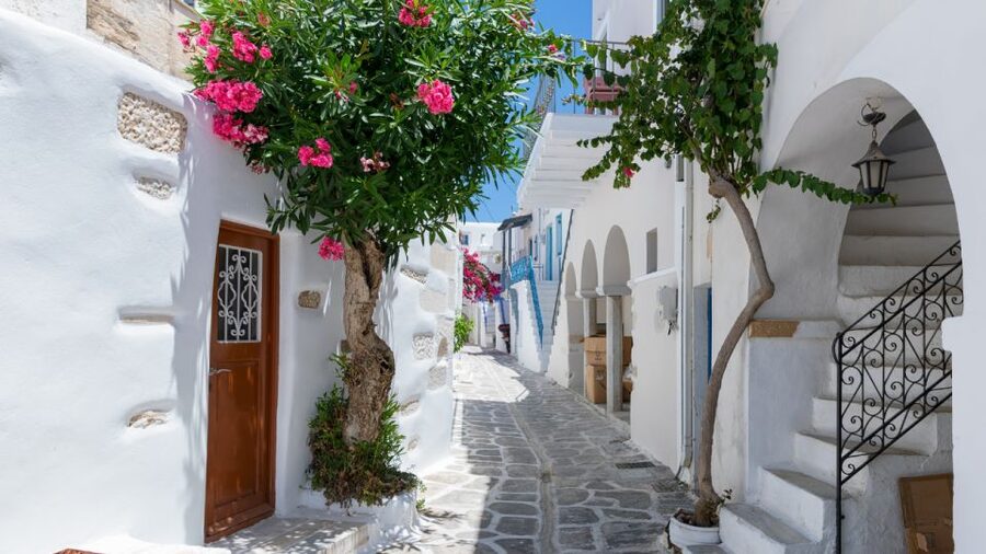 From Heraklion/Crete: Santorini Island Guided Day Trip - Optional volcano and hot springs cruise: worth it, but only if conditions cooperate