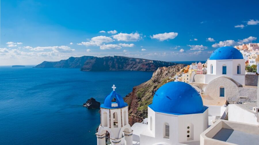 From Heraklion/Crete: Santorini Island Guided Day Trip - Heraklion to Santorini: the morning ferry and the first reality check