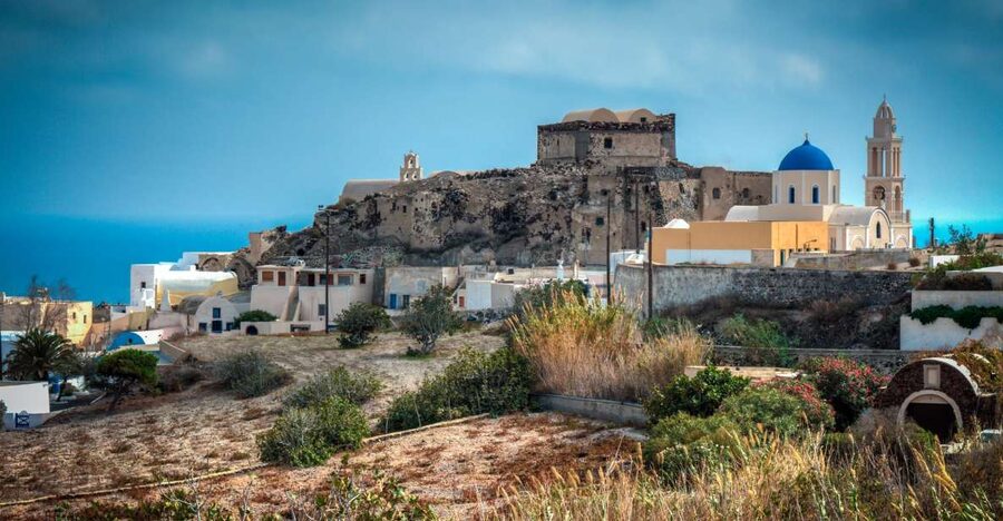 From Oia & Thera: Santorini Villages Guided Tour with Pickup - Who this tour fits best (and who should think twice)