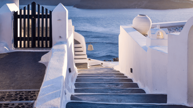 From Rethymnon Explore Santorini Villages, Oia & Fira - Guided Bus to Oia: 40 Minutes That Tell You What You’re Seeing