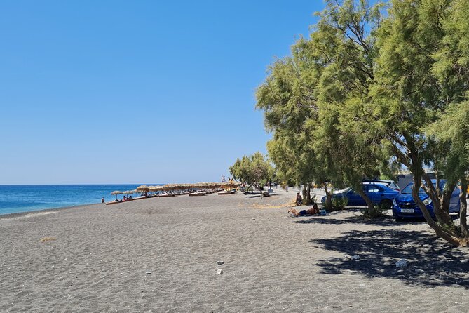 Full-Day Private Tour of Santorini Caldera & The Most Famous Sightseeing - Megalochori: stone streets, cave houses, and vineyards with breathing room