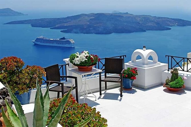 Full Day Private Tour to Santorini - Megalochori: traditional charm and that old-village atmosphere