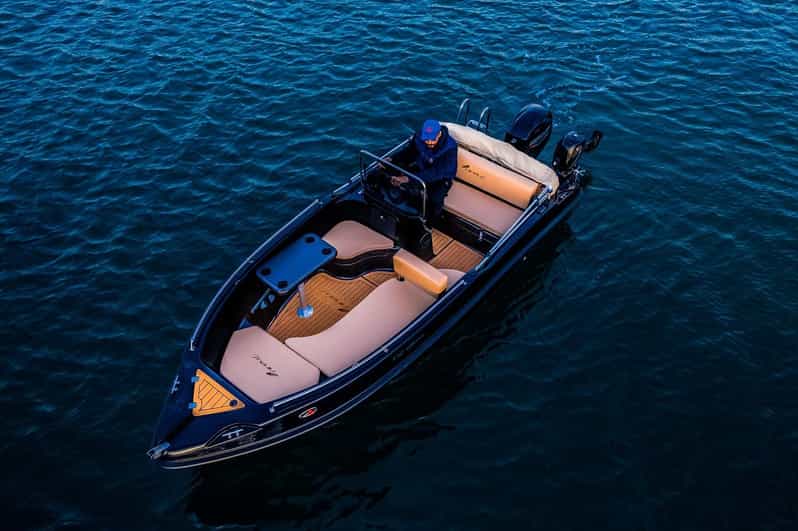 Full Day Santorini Boat Cruise -License Free- - Why This License-Free Captain Day Feels So Personal