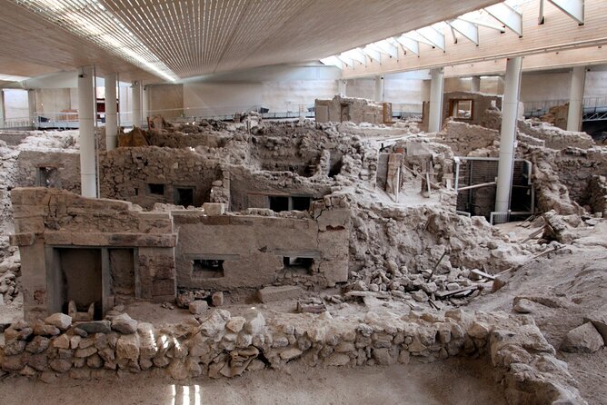 Guided Tour to the Akrotiri Archaeological Site in Santorini - Who This Tour Is Best For