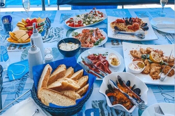Half-Day Exclusive Catamaran Cruise in Santorini with Meal and Open Bar - Price and Value: What You’re Actually Paying For