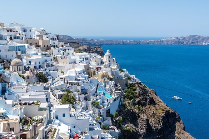 Half-Day Private Tour in Santorini - Oia: Clifftop Sights, Venetian Remains, and Easy Browsing