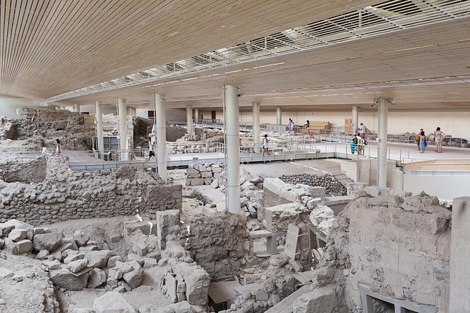 Half-Day Santorini South Coast and Akrotiri Tour from Fira - Who should book this tour (and who might not)