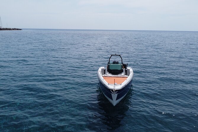 Half Day Saxdor Boat Rental in Santorini - Morning vs afternoon slots: scoring calmer seas and better light