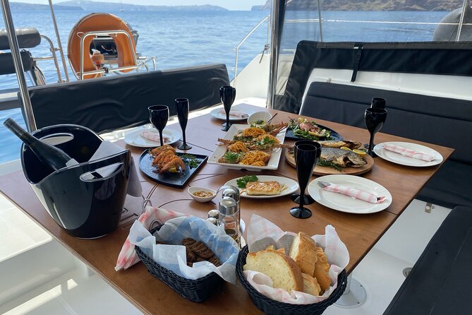 Half-Day Tailor-made Private Catamaran Cruise in Santorini - Volcano and Thirassia: volcanic power, without a full-day hike