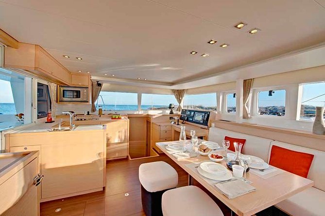 Island Hopping: Santorini Catamaran Charter Cruise with a skipper - Your 7-day sailing rhythm: how each day on the Aegean tends to feel