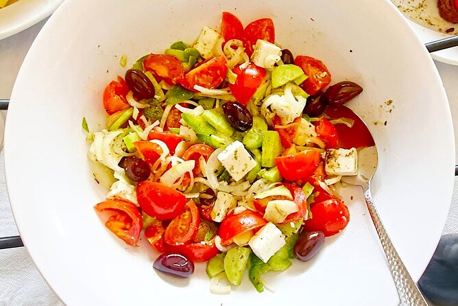 Miss Anna Santorini Cooking Class - Who should book this Santorini cooking class