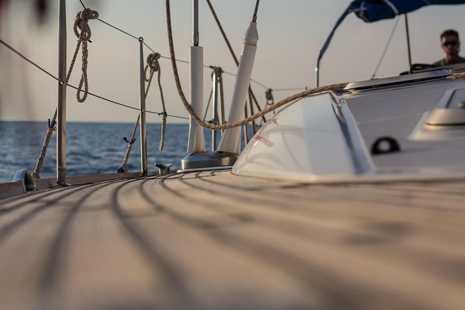 Morning Caldera Sailing Cruise - Onboard Seafood BBQ Lunch and Unlimited Drinks: Good Value at Sea