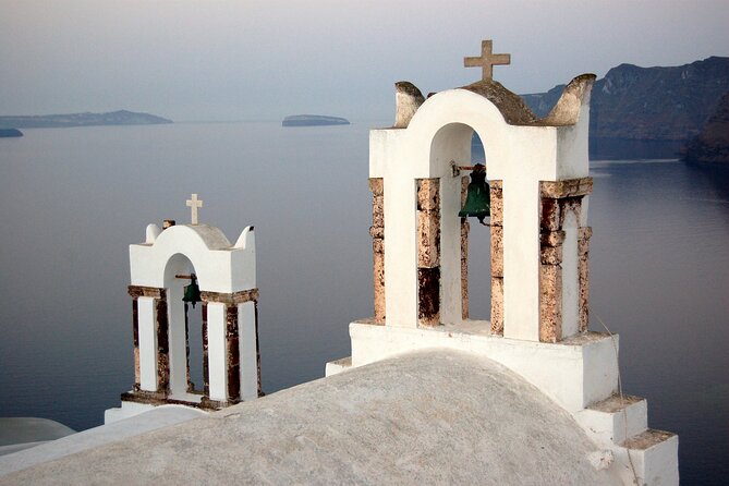 Odyssey of the Secrets of Santorini - A 3-hour Private Tour - A 3-hour private route built for Santorini’s most famous views