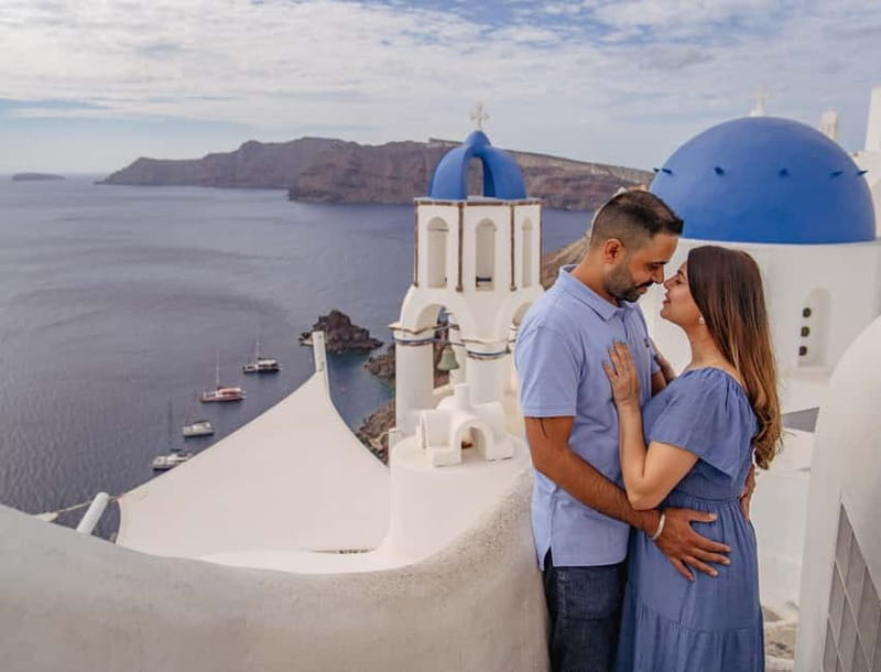 Oia: Couple Photoshoot Seprate Entrance to Blue Dome - Price and value: the real math on $176 per group up to 3