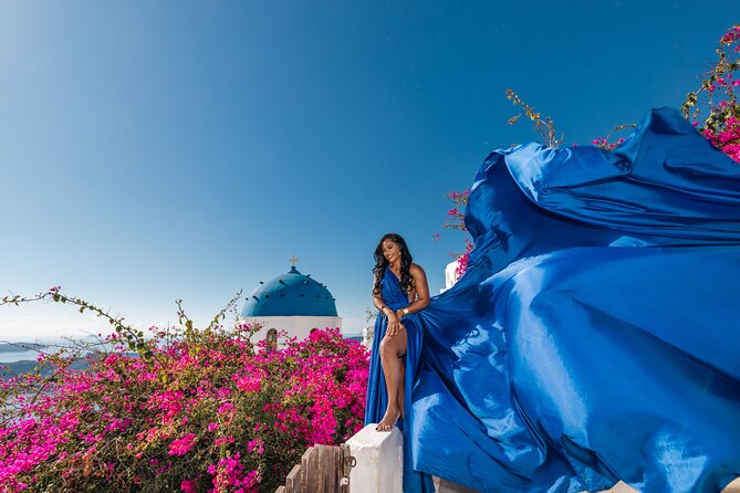 Premium Flying Dress Experience with Hotel Pick up & drop off - Key things that make this Santorini shoot different