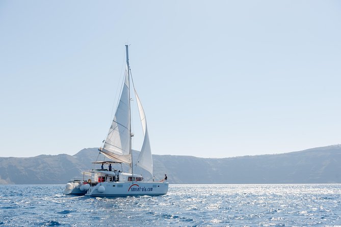 Premium Santorini Private Day Tour Elba 45, BBQ, drinks, transfer - White Beach stop: BBQ on board, snorkeling gear ready, and 90 minutes to enjoy it